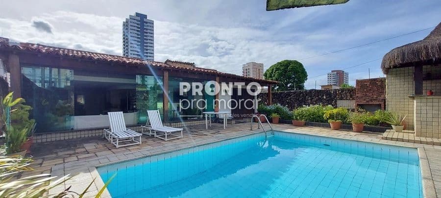 imagem de casa Bairro de Candeias Jaboatão dos Guararapes PE, com 350,00 m².