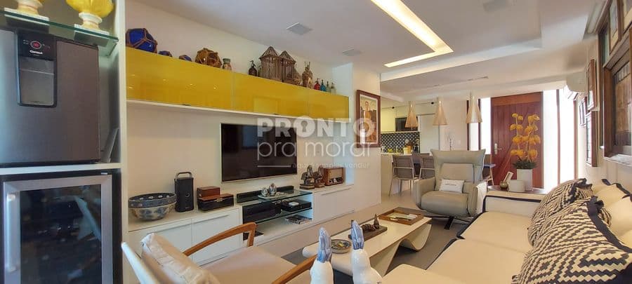 imagem de casa Bairro de Muro Alto Ipojuca PE, com 240,00 m².