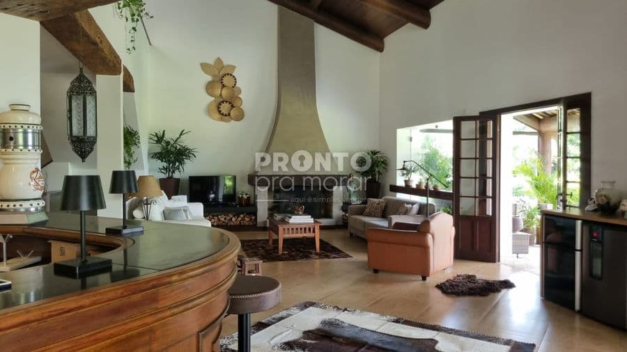 imagem de casa Bairro de Parque Rincão Cotia SP, com 582,00 m².