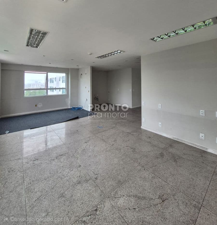 imagem de comercial Bairro de Casa Forte Recife PE, com 26,00 m².