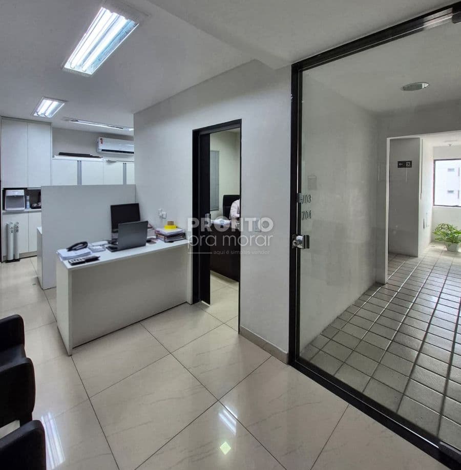 imagem de comercial Bairro de Boa Vista Recife PE, com 75,60 m².
